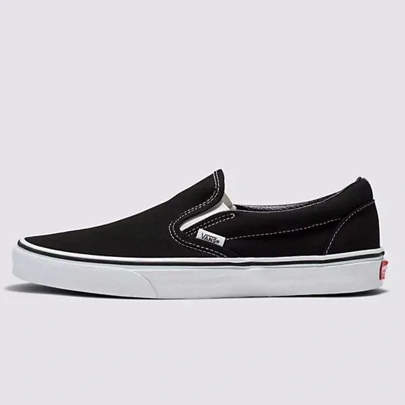 Vans WMNS Classic Slip-On BlackVN000EYEBLKSneakers